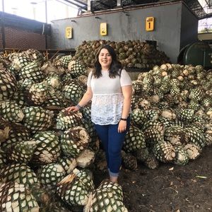 Meet your Posher, Yvette